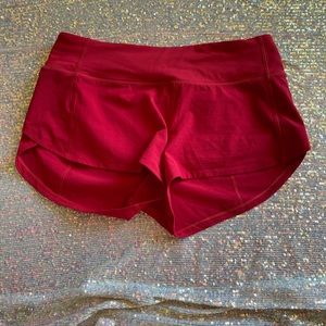 Lululemon 2.5” speed up shorts